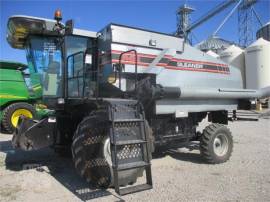 1992 GLEANER R62