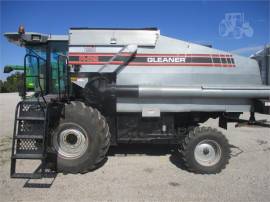 1992 GLEANER R62