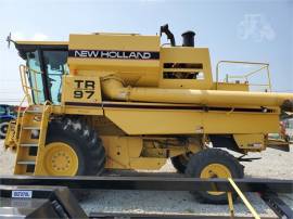 1995 NEW HOLLAND TR97