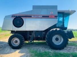 1996 GLEANER R62