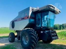 1996 GLEANER R62