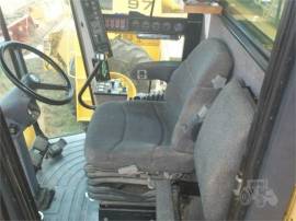 1996 NEW HOLLAND TR98