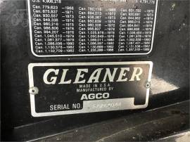 1998 GLEANER R62