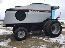 1998 GLEANER R62