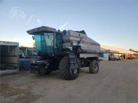 1998 GLEANER R62