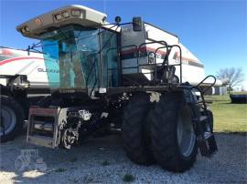 1998 GLEANER R72