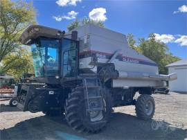 1999 GLEANER R62