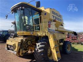 1999 NEW HOLLAND TR89