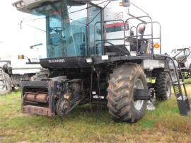 2000 GLEANER R72