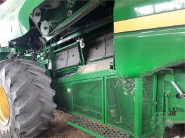 2001 JOHN DEERE 9750 STS