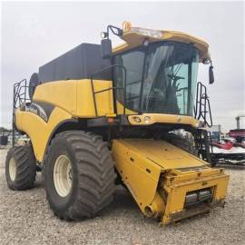 2003 NEW HOLLAND CR920