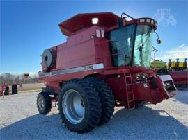 2004 CASE IH 2388