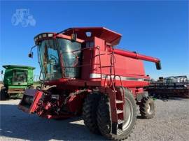 2004 CASE IH 2388