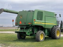 2004 JOHN DEERE 9560 STS