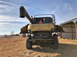 2004 NEW HOLLAND CR960