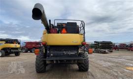 2004 NEW HOLLAND CR970