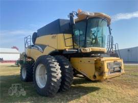 2004 NEW HOLLAND CR970