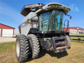 2005 GLEANER R75