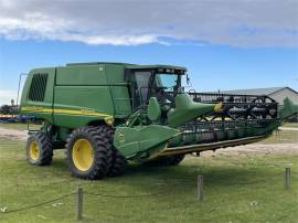 2005 JOHN DEERE 9560 STS