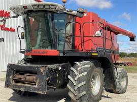 2005 MASSEY FERGUSON 9690