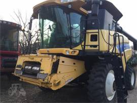 2007 NEW HOLLAND CR9060