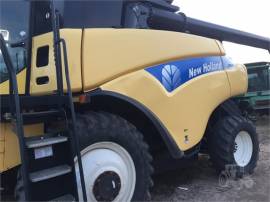 2007 NEW HOLLAND CR9060