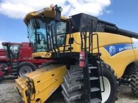 2007 NEW HOLLAND CR9060