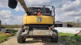 2008 NEW HOLLAND CR9070