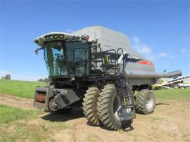 2009 GLEANER R76