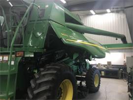 2009 JOHN DEERE 9570 STS