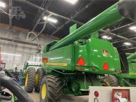 2009 JOHN DEERE 9770 STS