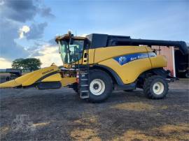 2009 NEW HOLLAND CR9060