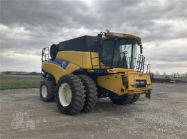 2009 NEW HOLLAND CR9060