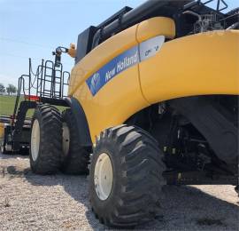 2009 NEW HOLLAND CR9070