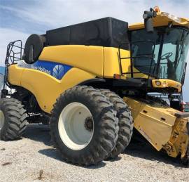 2009 NEW HOLLAND CR9070