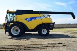 2009 NEW HOLLAND CR9070