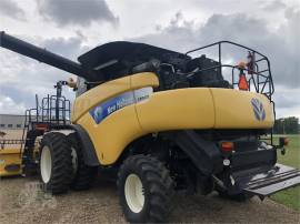 2009 NEW HOLLAND CR9070