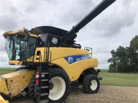 2009 NEW HOLLAND CR9070