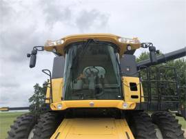 2009 NEW HOLLAND CR9070