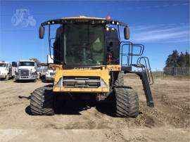 2010 CLAAS LEXION 750TT