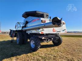 2010 GLEANER R76