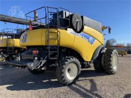 2010 NEW HOLLAND CR9060