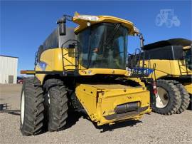 2010 NEW HOLLAND CR9060