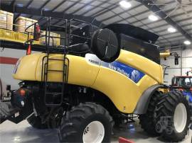 2010 NEW HOLLAND CR9065