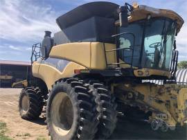 2010 NEW HOLLAND CR9070