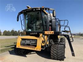 2011 CLAAS LEXION 740TT