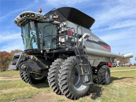 2011 GLEANER S77