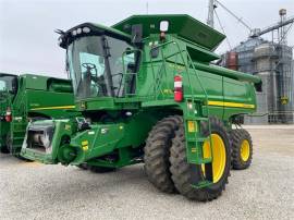 2011 JOHN DEERE 9570 STS