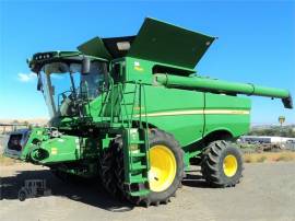 2011 JOHN DEERE S680