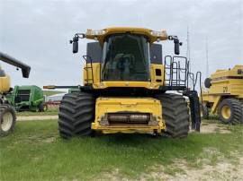 2011 NEW HOLLAND CR9070